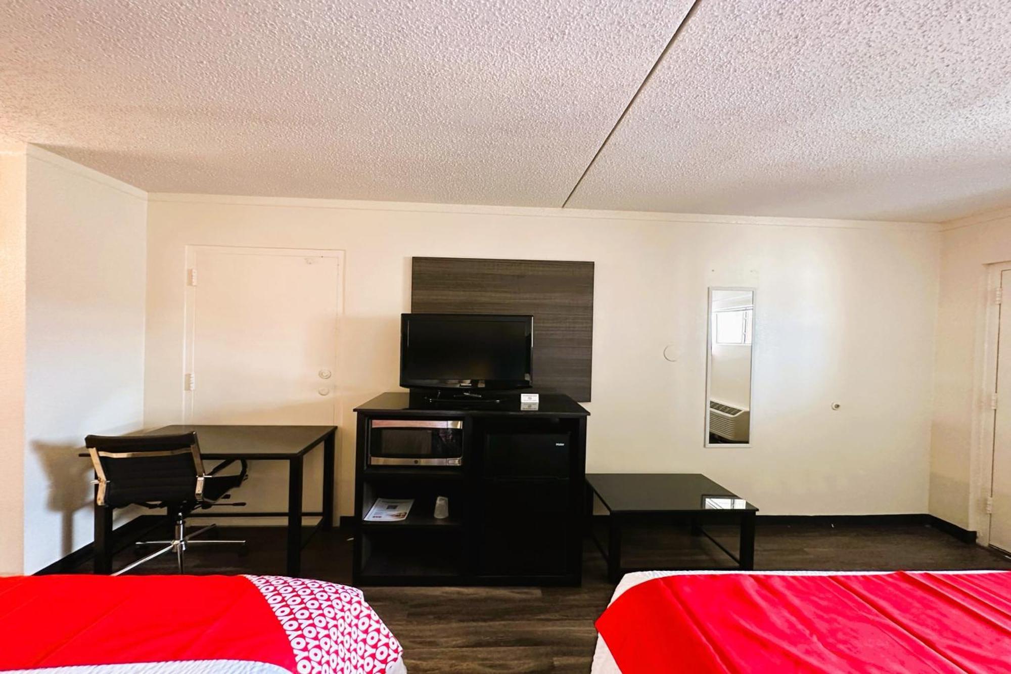Oyo Hotel San Antonio Lackland Afb Seaworld Hwy 90 W Kültér fotó