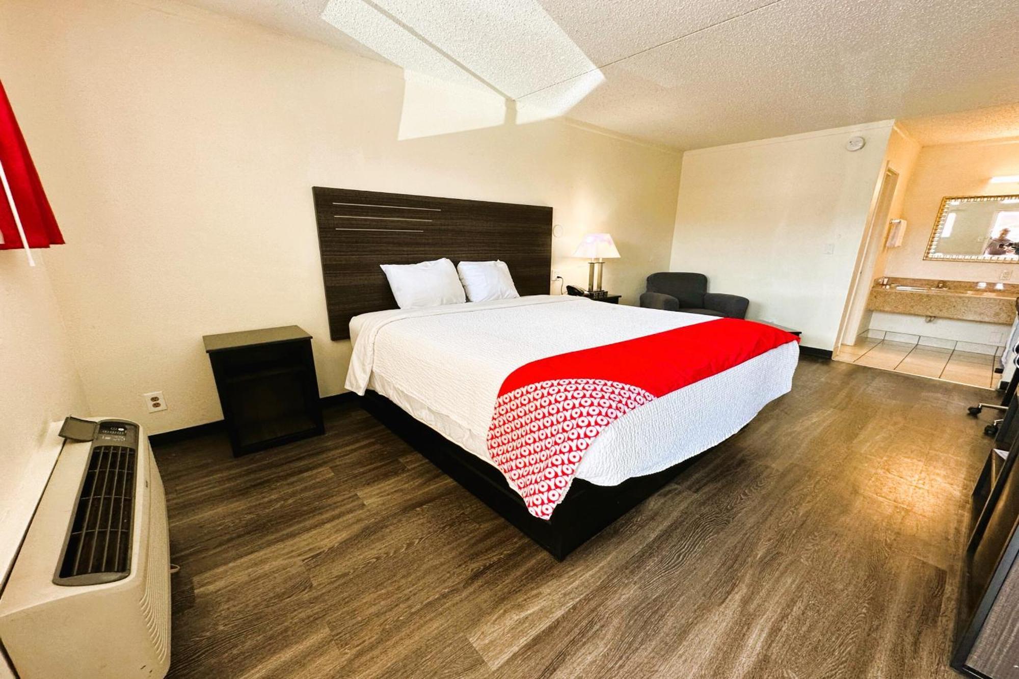 Oyo Hotel San Antonio Lackland Afb Seaworld Hwy 90 W Kültér fotó