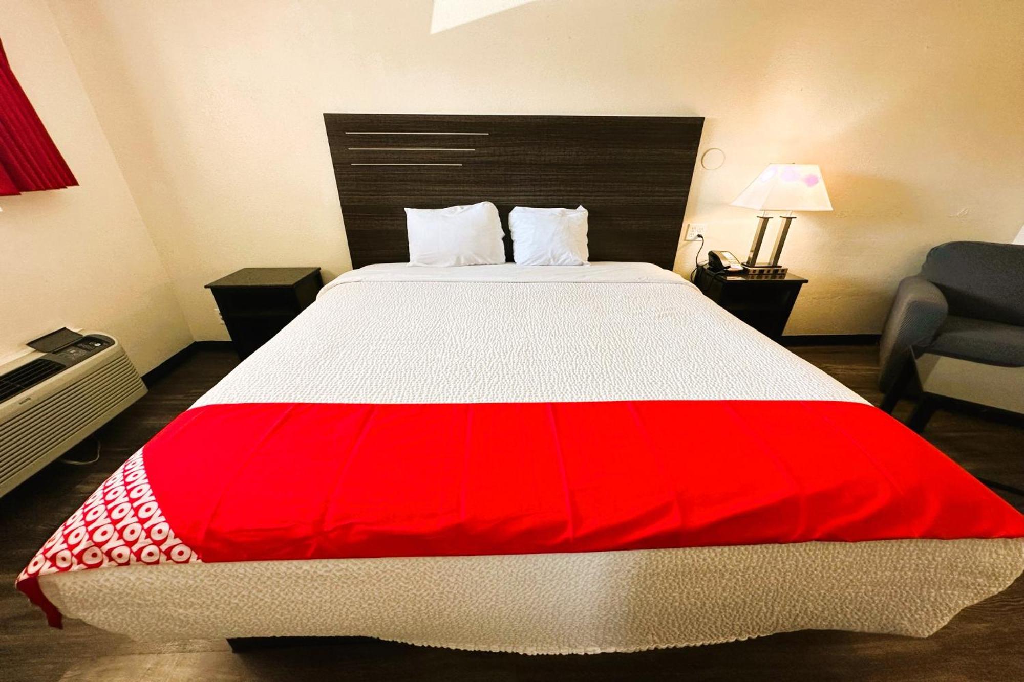 Oyo Hotel San Antonio Lackland Afb Seaworld Hwy 90 W Kültér fotó