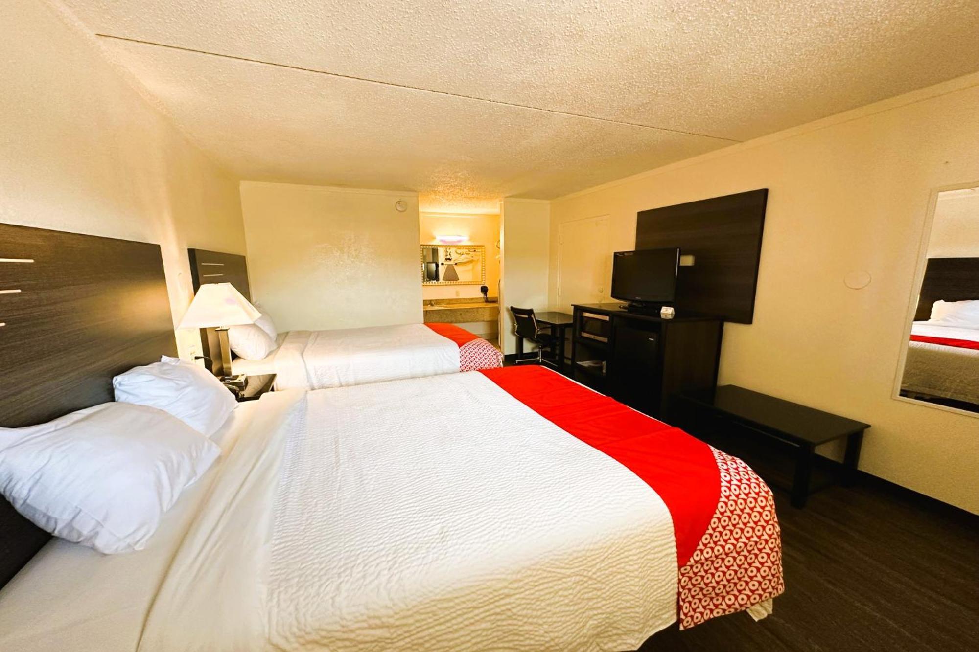 Oyo Hotel San Antonio Lackland Afb Seaworld Hwy 90 W Kültér fotó